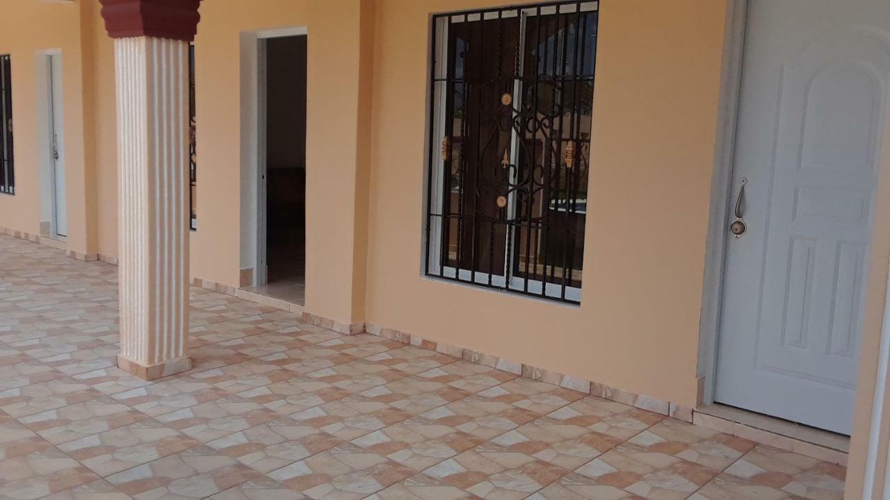 Apartamentos Nuevo Amanecer Río San Juan Kültér fotó